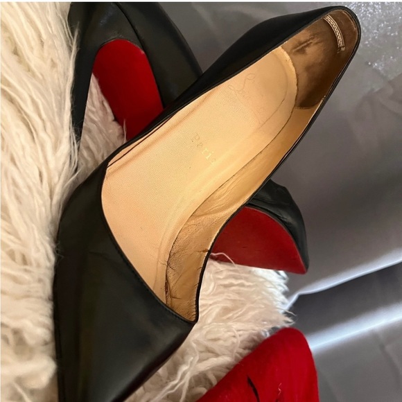 Christian Louboutin worn with love - fabulous shoes and absolutely gorgeous - Picture 2 of 11